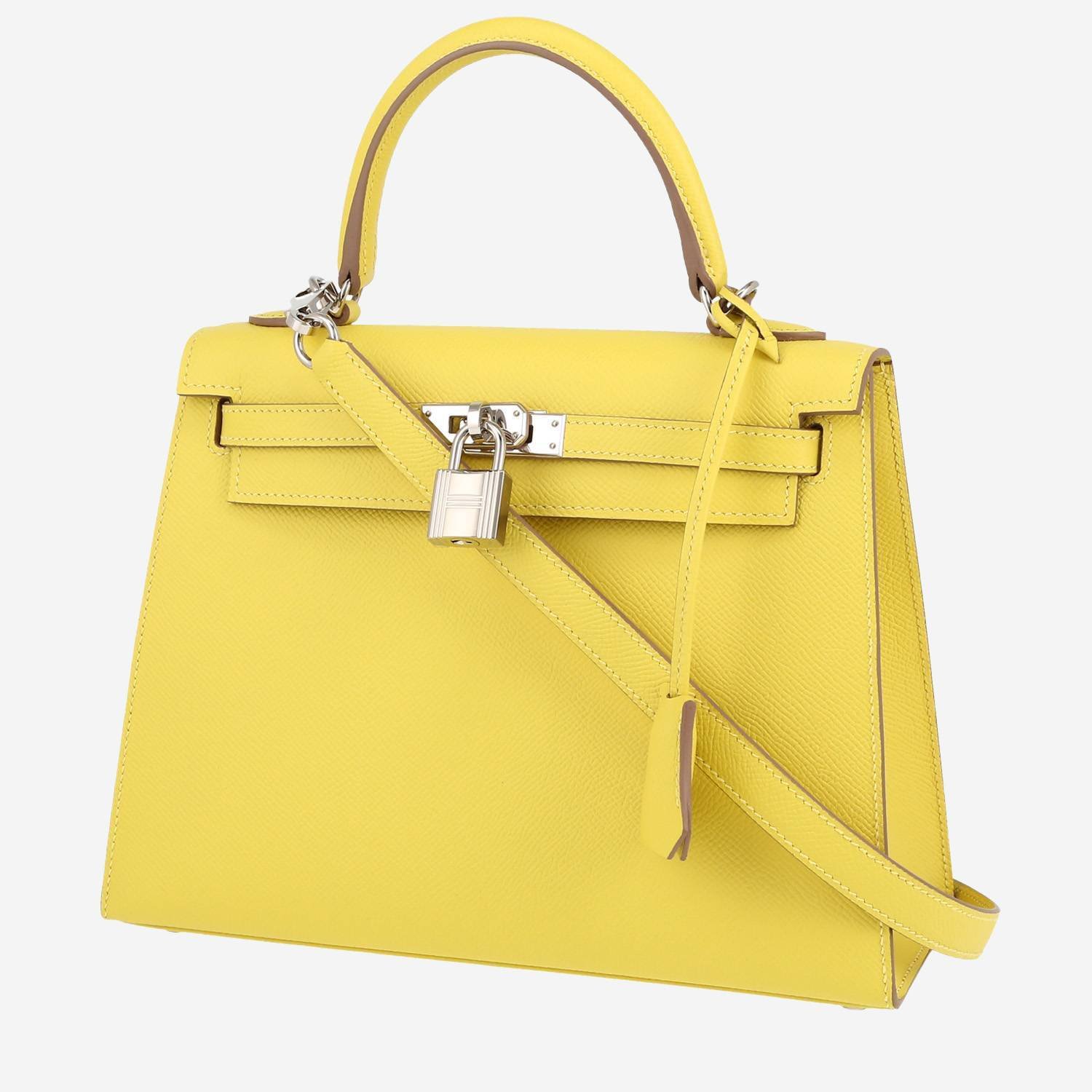 Hermes Kelly 25 cm handbag in yellow Lime epsom leather Hermes Kelly 25 cm handbag in yellow Lime epsom leather
