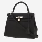 Hermès Kelly 28 cm handbag in blue togo leather