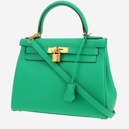 Hermès Kelly 28 cm handbag in green togo leather