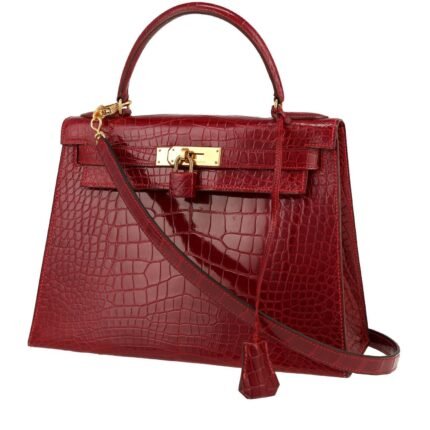 Hermès Kelly 28 cm handbag in red Vif alligator