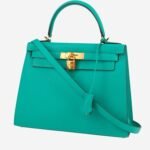Hermès Kelly 28 cm handbag in Vert Jade epsom leather