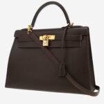 Hermès Kelly 32 cm handbag in brown Courchevel leather